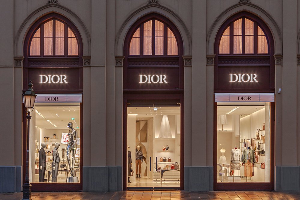 Dior Boutique | Clear 3